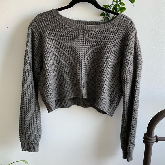 Forever 21 Cropped Sweater - Picture 2 of 3